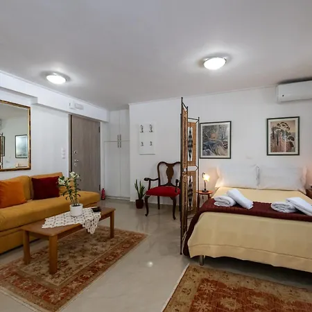 Myrto Lower Ground Floor Kalamata