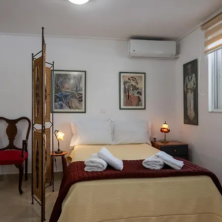 Myrto Lower Ground Floor *