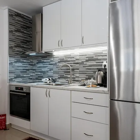 Appartement Myrto Lower Ground Floor *