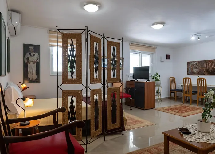 Myrto Lower Ground Floor *