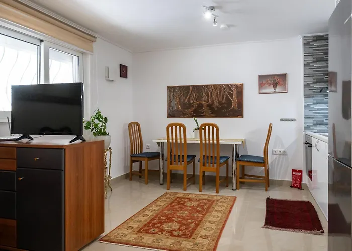 Apartmán Myrto Lower Ground Floor *